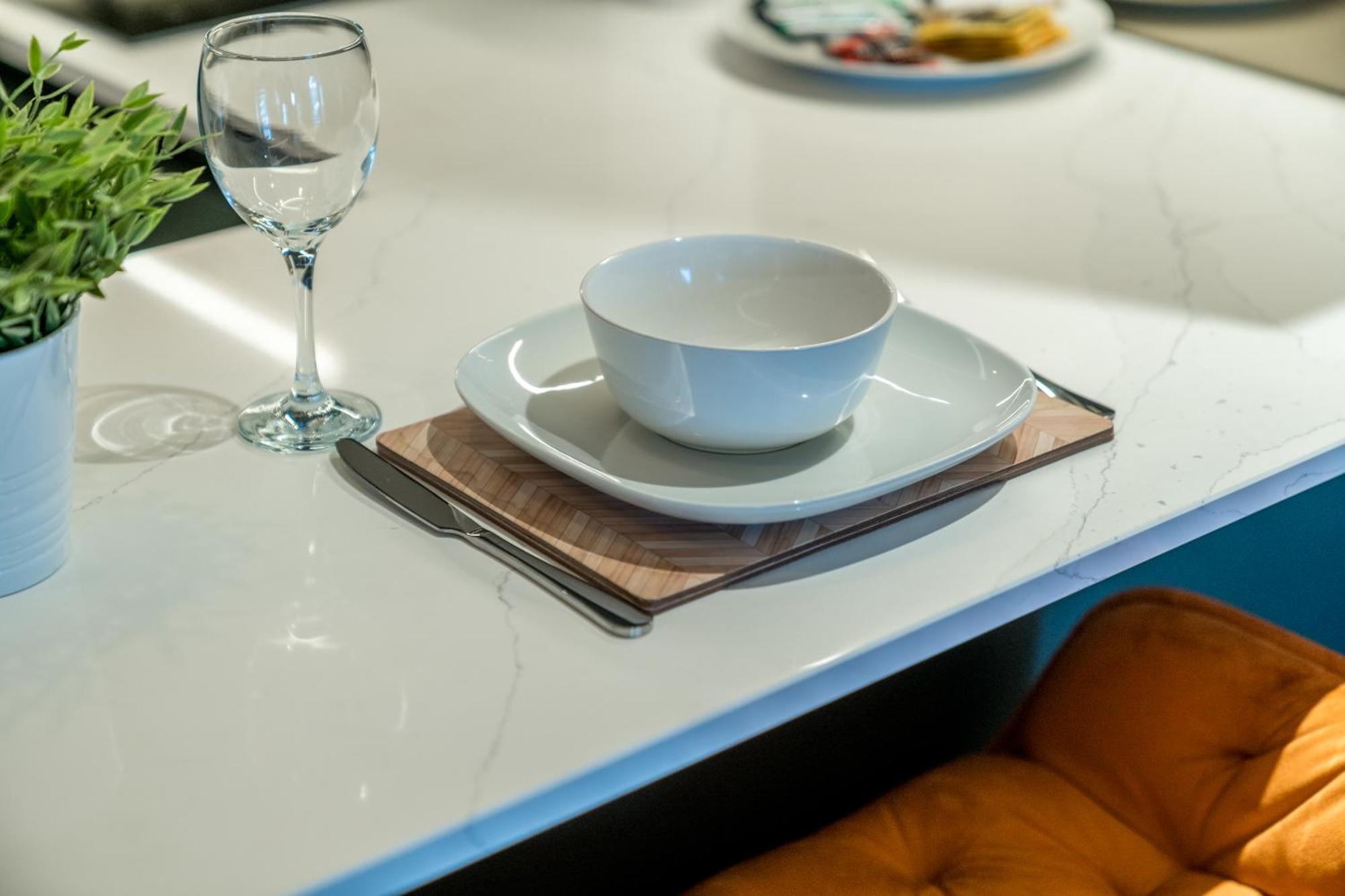 Skyvillion - Cozy Large 4 & 1 Bed Apartments In London Enfield, Mins To Tube Station, Free Wi-Fi Bagian luar foto